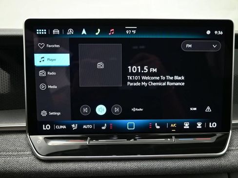 Used 2025 Volkswagen Tiguan S FWD image 19