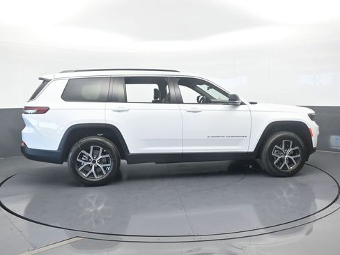 New 2025 Jeep Grand Cherokee L Limited image 7