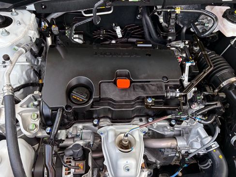 Certified 2026 Honda HR-V EX-L image 30