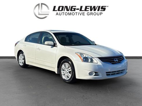 Used 2010 Nissan Altima 2.5 S w/ Convenience Plus Pkg image 10