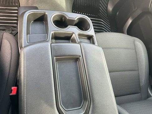 Used 2025 Chevrolet Silverado 2500 Custom w/ Z71 Off-Road Package image 18