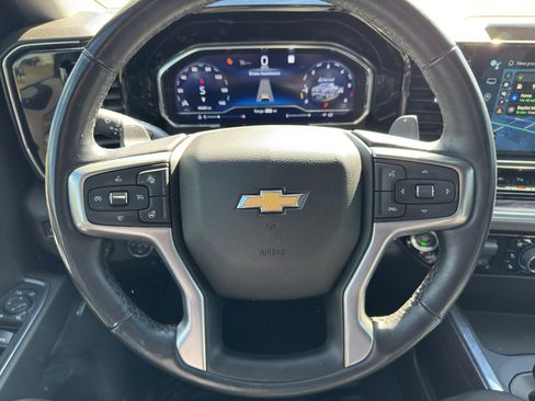 Used 2022 Chevrolet Silverado 1500 LTZ w/ Technology Package image 25