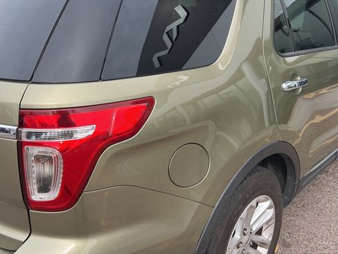 Used 2013 Ford Explorer XLT image 5