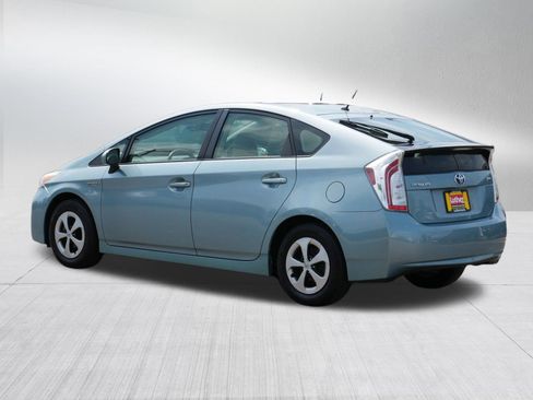 Used 2012 Toyota Prius Two FWD image 5
