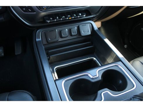 Used 2019 Chevrolet Silverado 2500 LTZ w/ Duramax Plus Package image 11