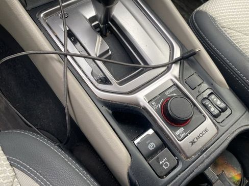 Used 2023 Subaru Forester Premium image 21