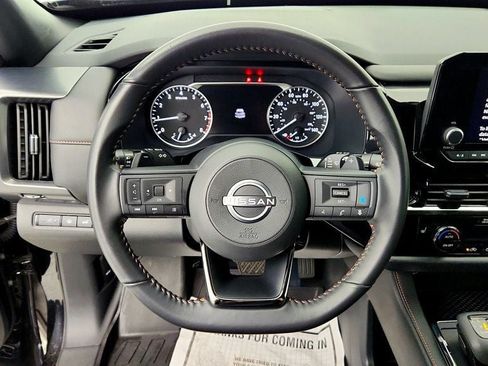 Used 2025 Nissan Pathfinder Rock Creek AWD/4WD image 13