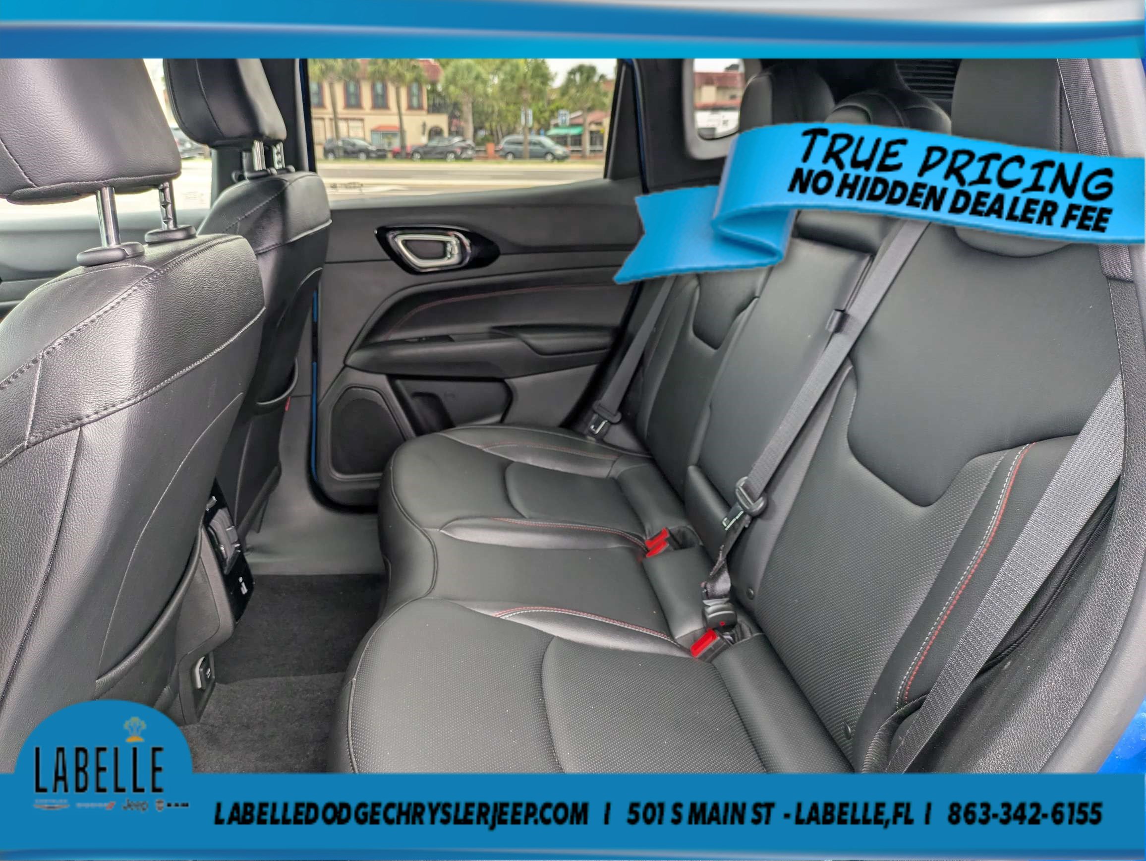 Used 2025 Jeep Compass Trailhawk w/ Trailhawk Elite Group AWD/4WD image 15