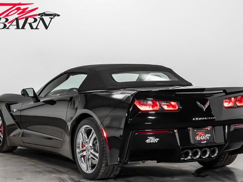 Used 2016 Chevrolet Corvette Stingray Convertible w/ 3LT Preferred Equipment Group image 11