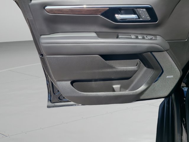 New 2026 Chevrolet Tahoe LT w/ Comfort Package RWD image 23