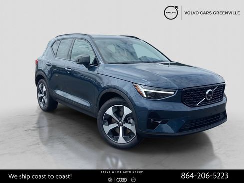 New 2026 Volvo XC40 B4 Plus w/ Climate Package image 1