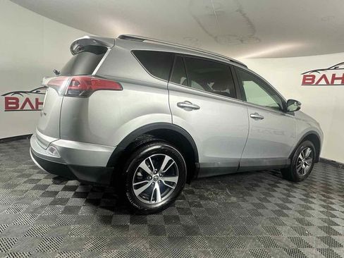Used 2016 Toyota RAV4 XLE image 9