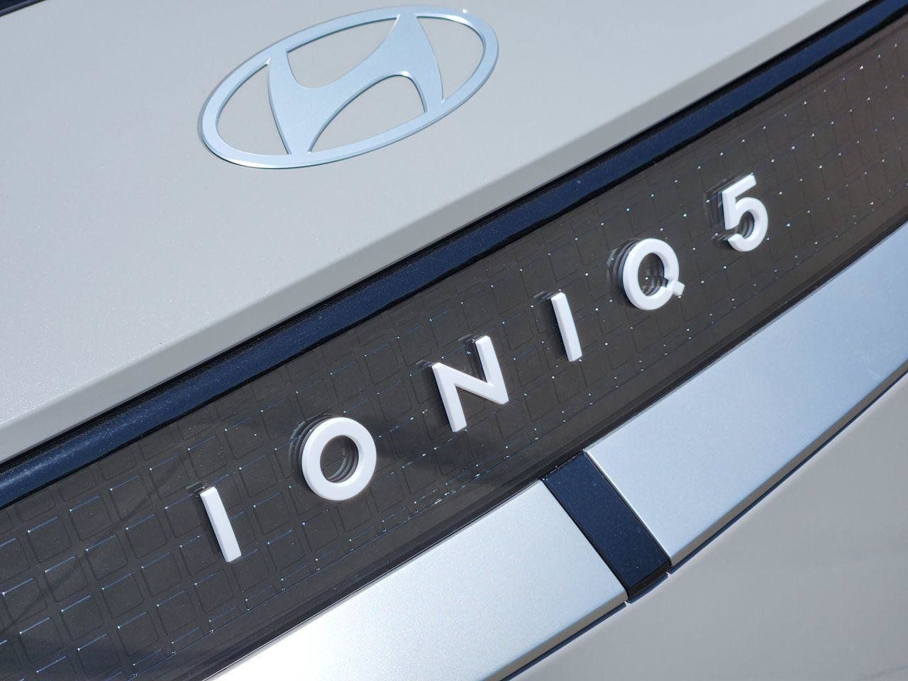 New 2027 Hyundai Ioniq 5 SE RWD image 8