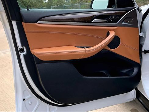 Used 2019 BMW X3 sDrive30i w/ Driving Assistance Package image 21