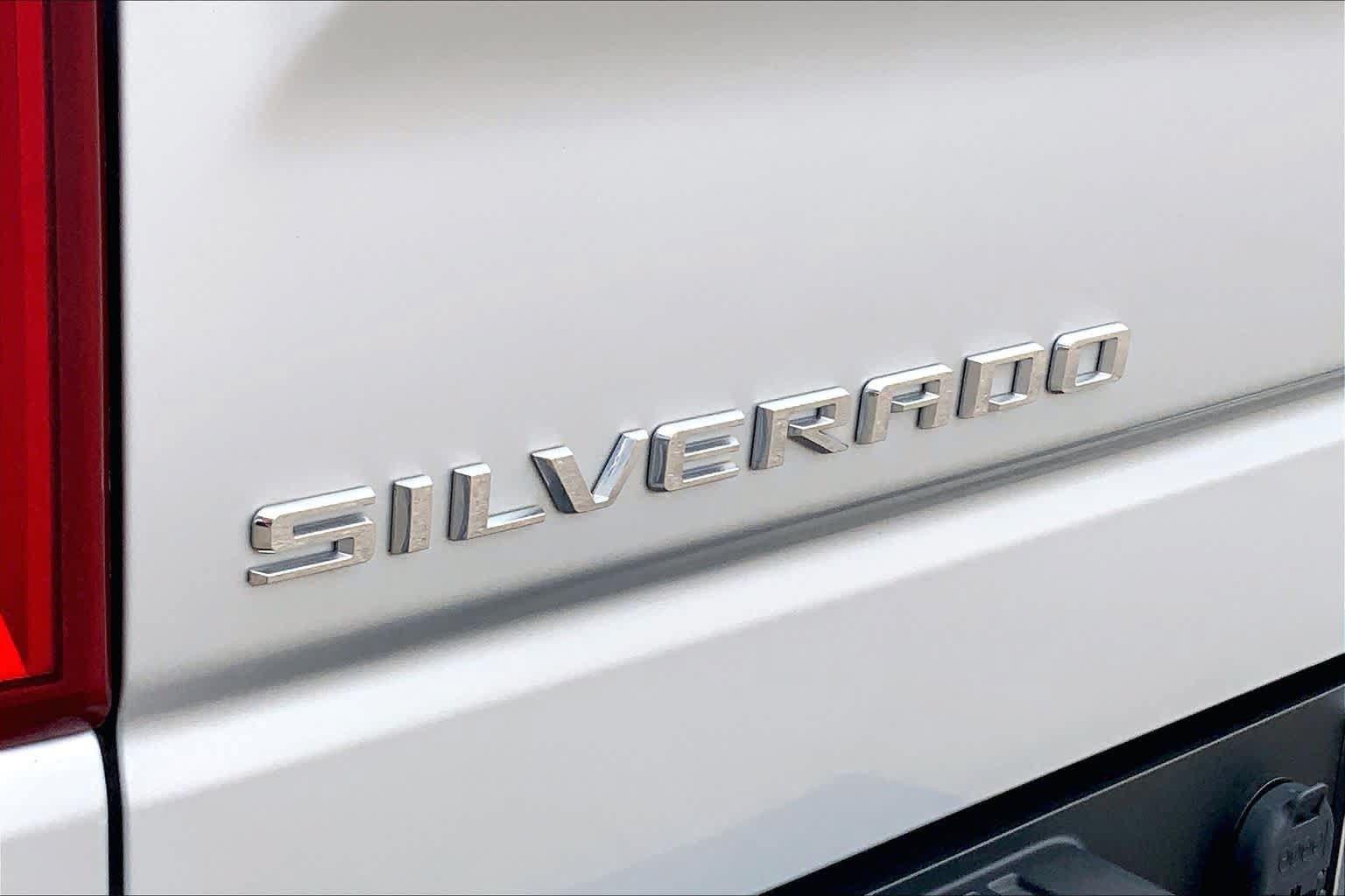 Used 2021 Chevrolet Silverado 1500 RST w/ Texas Edition Plus AWD/4WD image 31