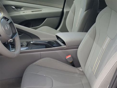 New 2026 Hyundai Elantra SEL Sport Premium image 17