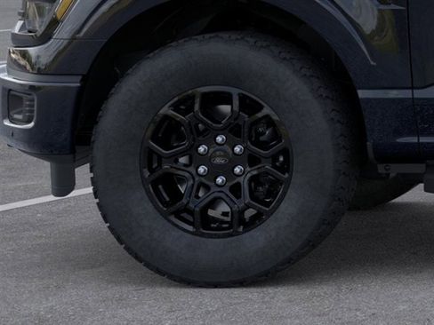 New 2026 Ford F150 XLT w/ Equipment Group 302A MID AWD/4WD image 19