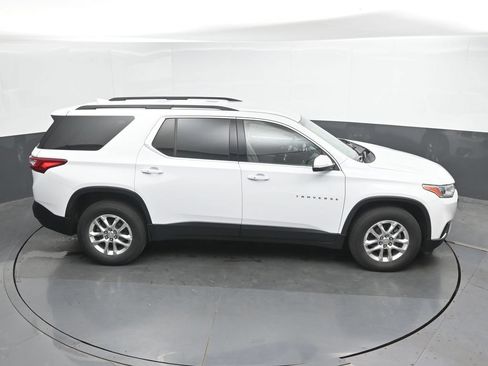 Used 2021 Chevrolet Traverse LT w/ LPO, Floor Liner Package AWD/4WD image 35