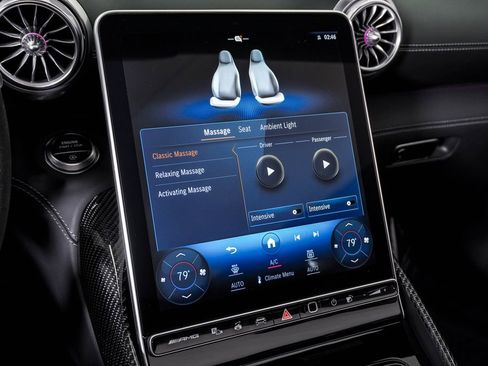 Used 2023 Mercedes-Benz SL 63 AMG 4MATIC image 30