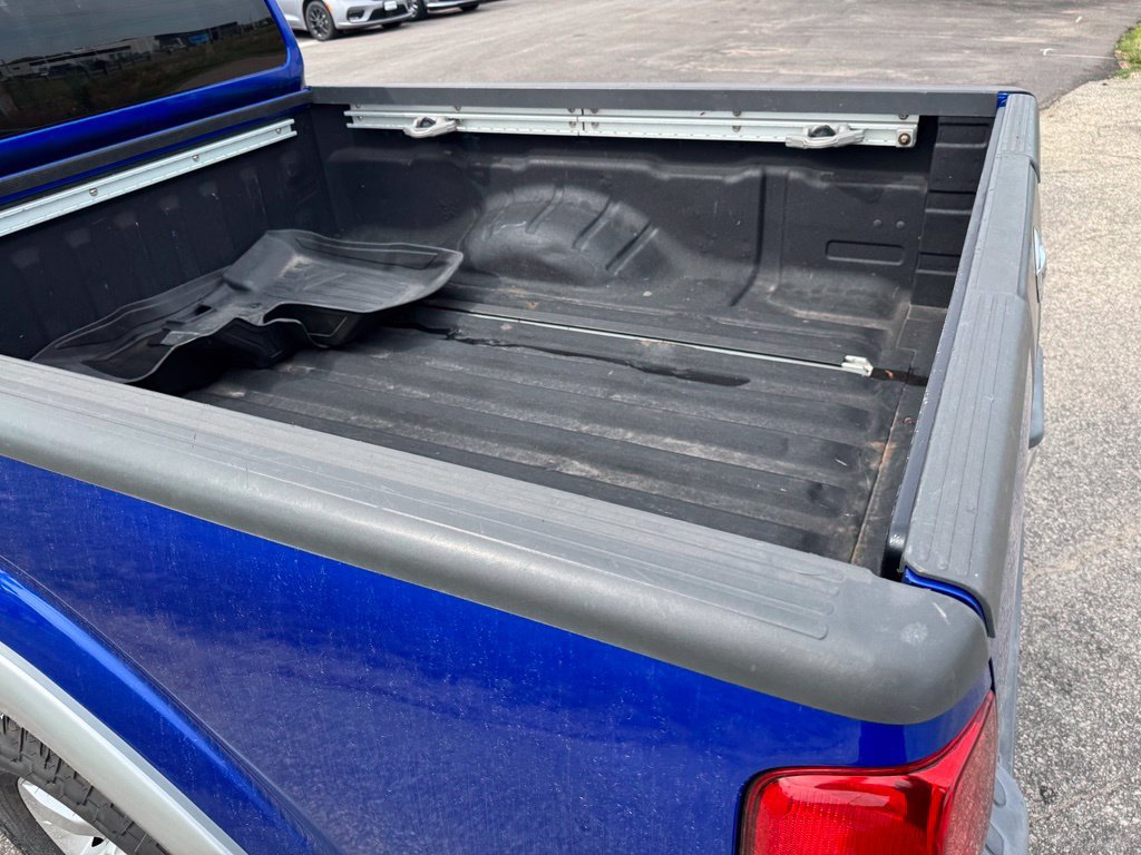 Used 2012 Nissan Frontier SV AWD/4WD image 39