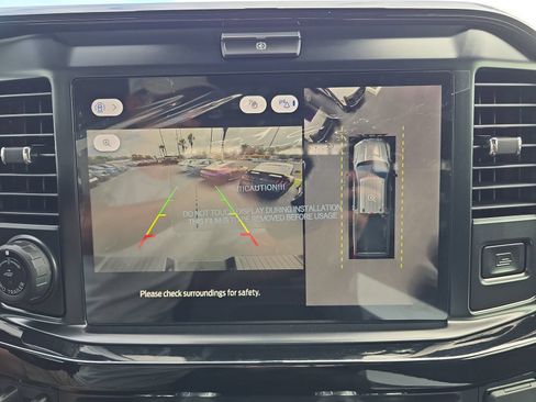 New 2026 Ford F250 Lariat w/ Black Appearance Package AWD/4WD image 17