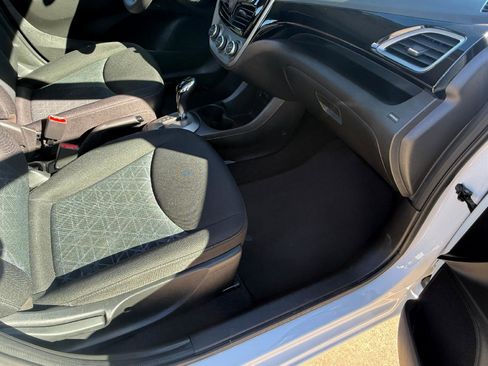 Used 2022 Chevrolet Spark LT image 24