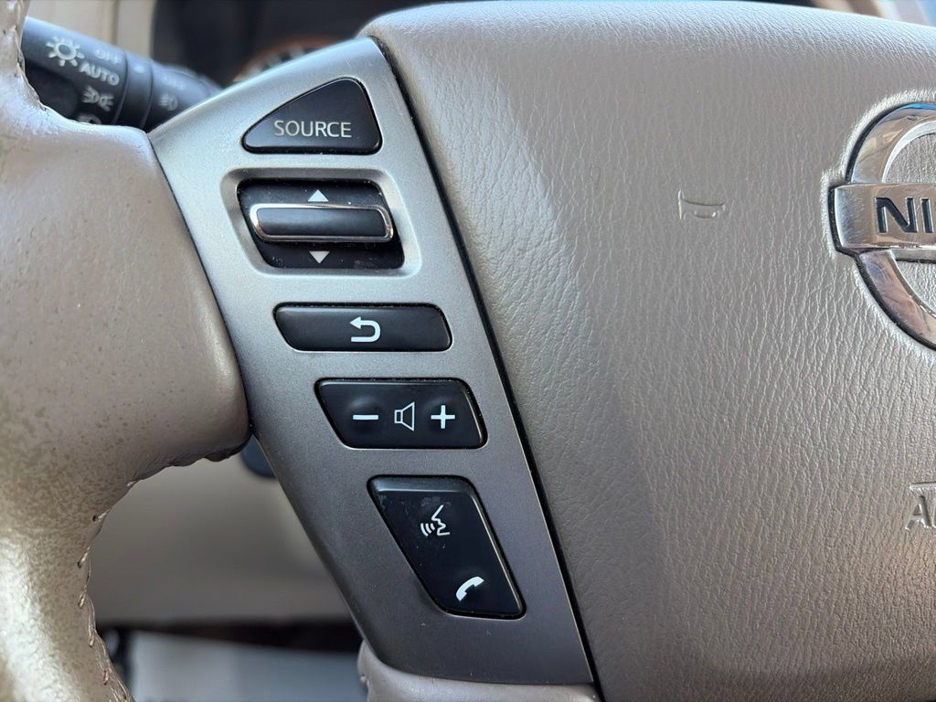 Used 2015 Nissan Armada Platinum AWD/4WD image 8