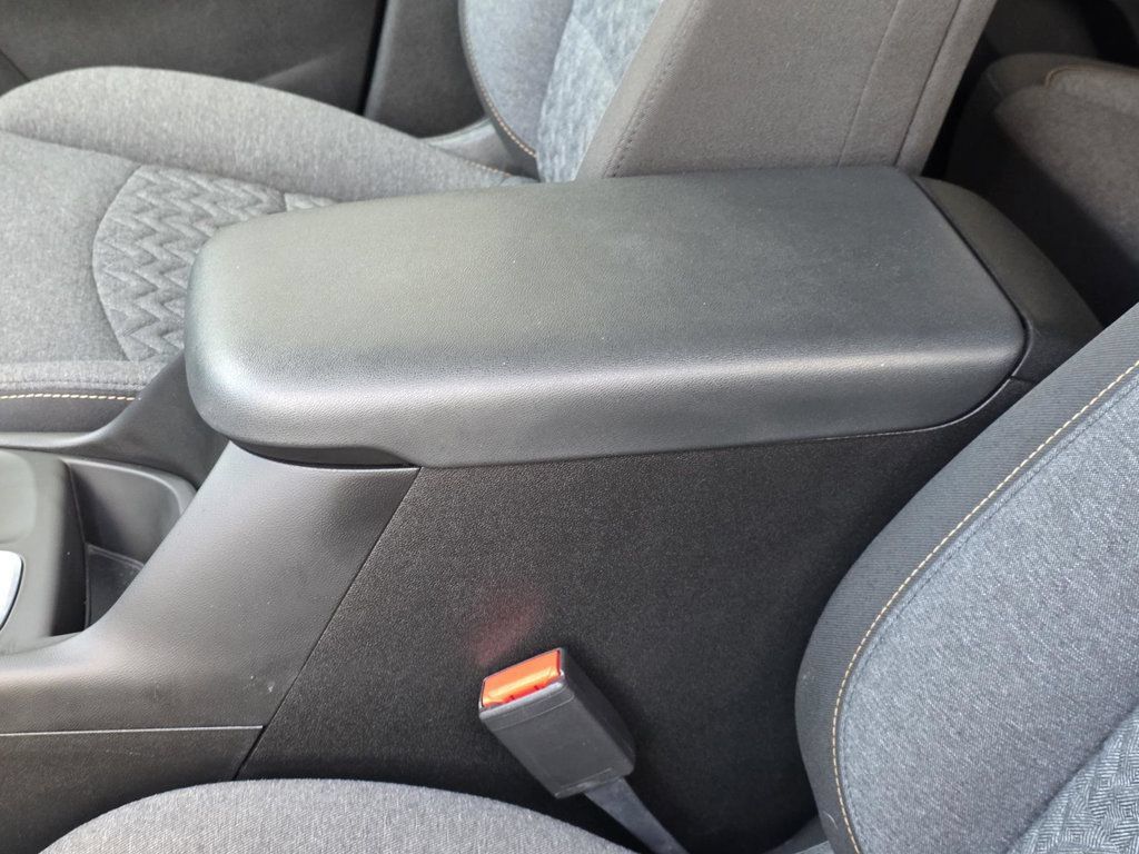 Used 2022 Chevrolet Equinox LT FWD image 8