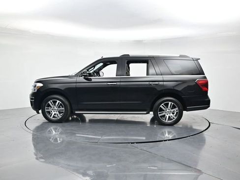 Certified 2023 Ford Expedition Limited image 7