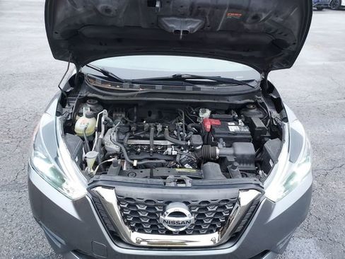 Used 2019 Nissan Kicks SR w/ SR Premium Package image 19