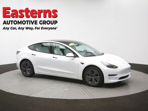 Used 2023 Tesla Model 3 Standard Range RWD image 42