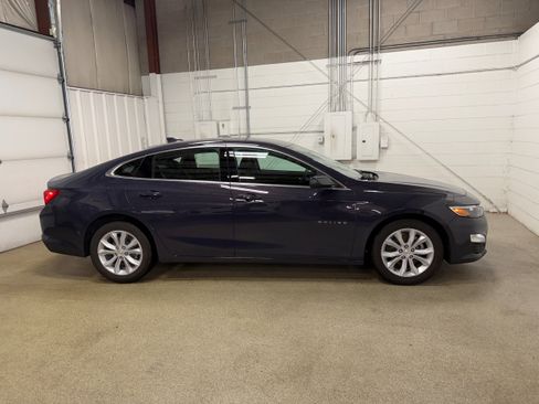 Used 2025 Chevrolet Malibu LT FWD image 5