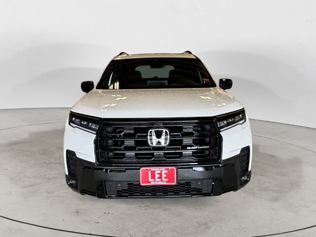 New 2026 Honda Pilot Black Edition image 8