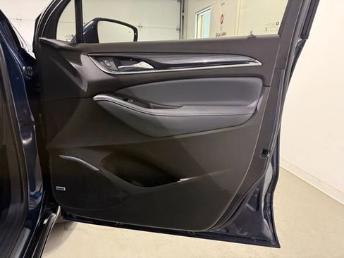 Certified 2022 Buick Enclave Essence w/ Experience Buick Package image 28