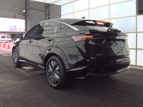 Certified 2023 Nissan Ariya FWD image 4