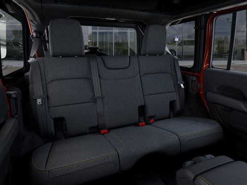 New 2026 Jeep Wrangler Unlimited Sahara AWD/4WD image 15