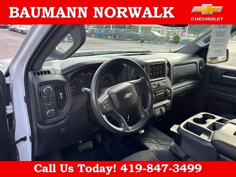 Used 2021 Chevrolet Silverado 1500 Custom w/ LPO, Dark Essentials Package AWD/4WD image 13