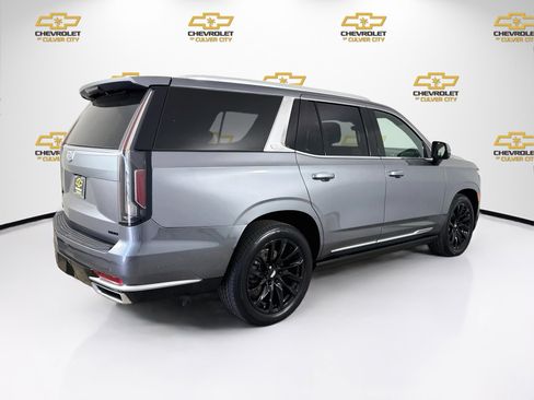 Used 2021 Cadillac Escalade Premium Luxury w/ Driver Assist Tech Package AWD/4WD image 8