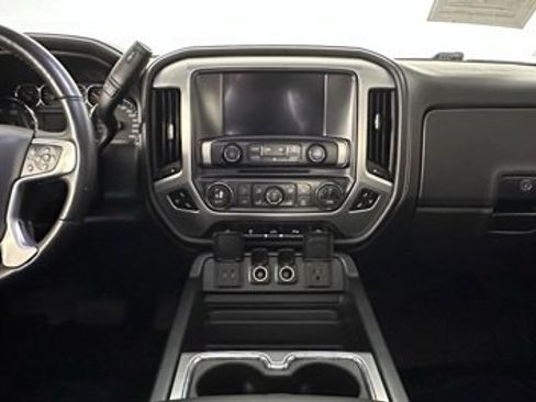 Used 2017 GMC Sierra 1500 SLT w/ SLT Preferred Package image 26