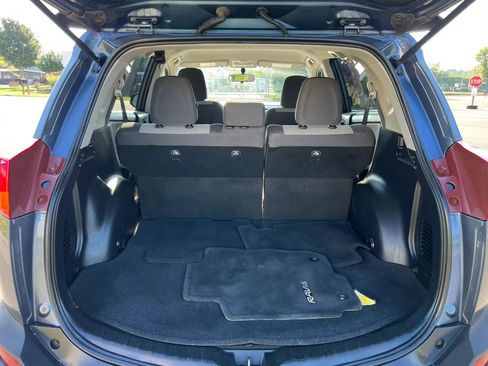 Used 2014 Toyota RAV4 LE AWD/4WD image 42