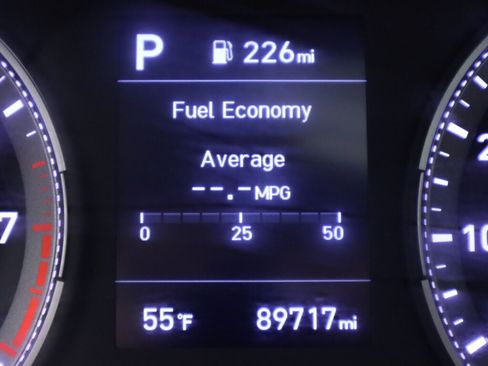 Used 2022 Hyundai Venue SEL w/ Cargo Package FWD image 14