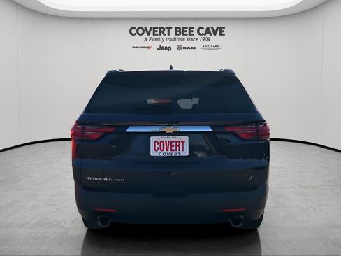 Used 2023 Chevrolet Traverse LT image 8