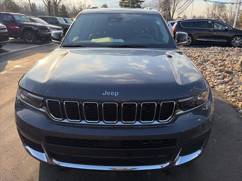 Used 2023 Jeep Grand Cherokee L Limited image 43