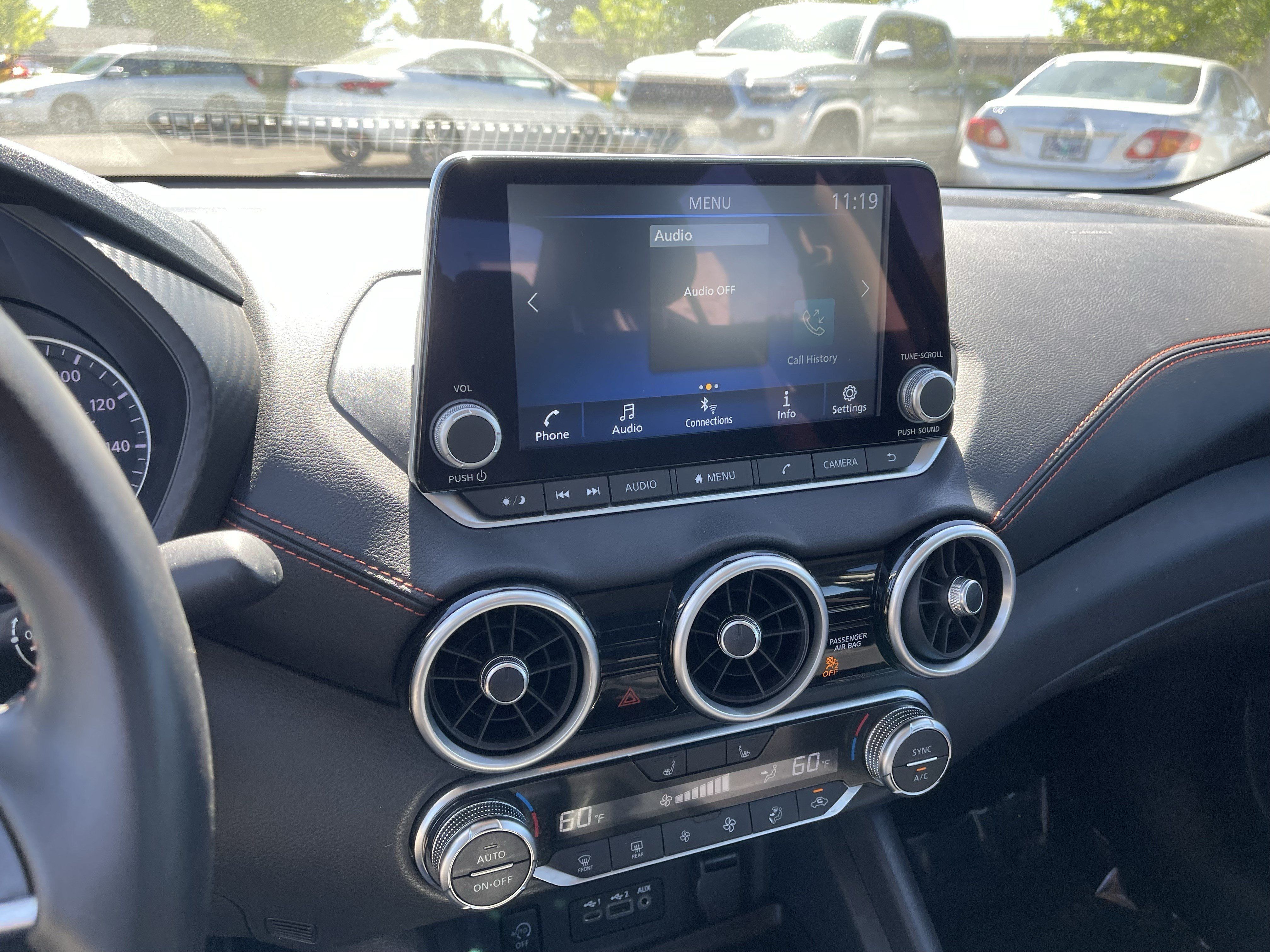 Used 2025 Nissan Sentra SR FWD image 22