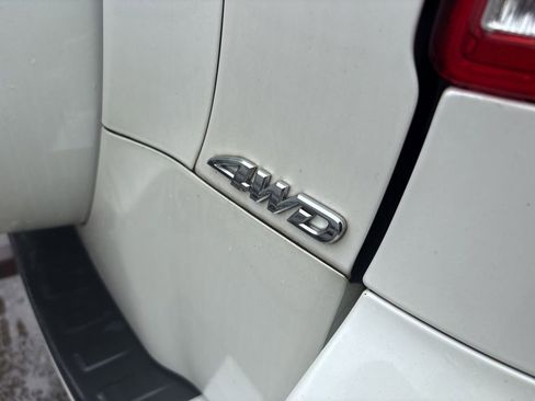 Used 2010 Toyota RAV4 Limited AWD/4WD image 6