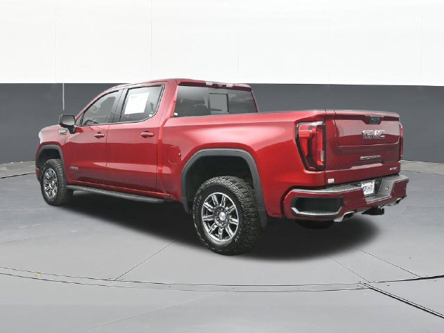 Used 2024 GMC Sierra 1500 AT4 w/ Technology Package AWD/4WD image 10
