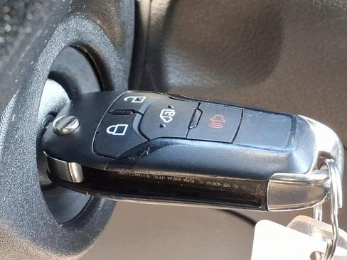 Used 2020 Ford Transit 350 XLT image 16