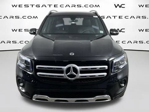 Used 2022 Mercedes-Benz GLB 250 image 2