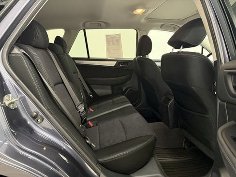 Used 2015 Subaru Outback 2.5i Premium image 20
