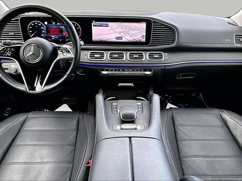 Certified 2024 Mercedes-Benz GLS 450 4MATIC image 9